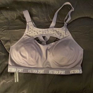 Victoria Secret sports bra